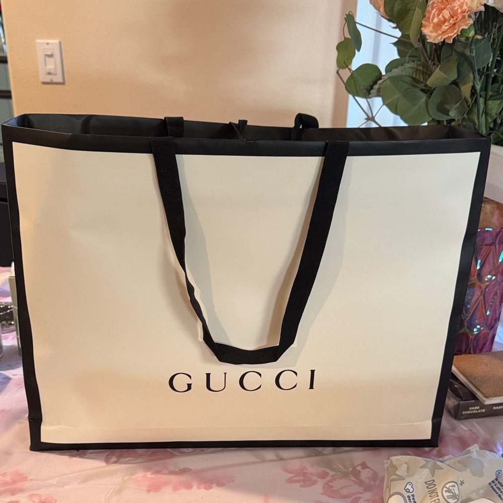 Gucci Cream and Black Tote Bag